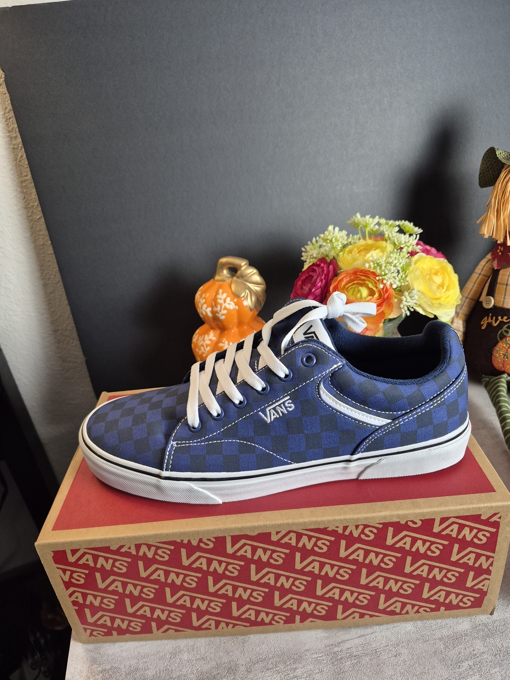 Vans Blue Checkerboard Low-Top Sneakers with White Accents.Mens Size 12